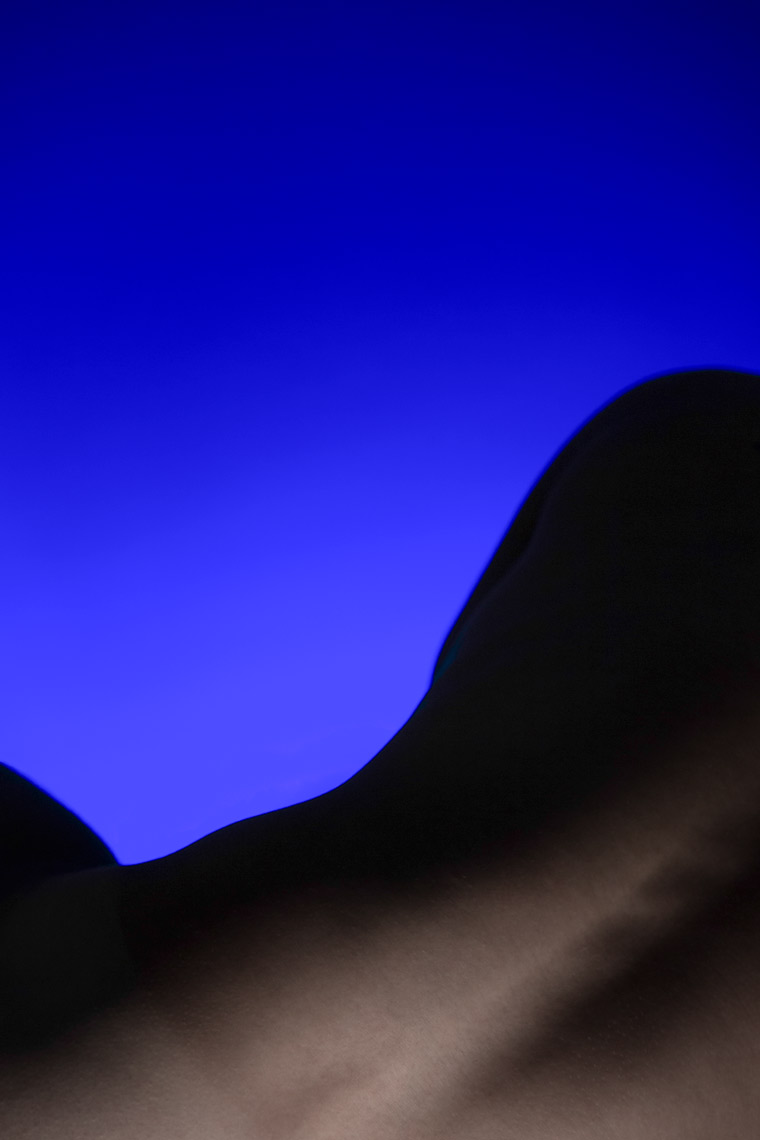 Felix Ossa - Andes - Photography Installation - Abstract form of a mountain