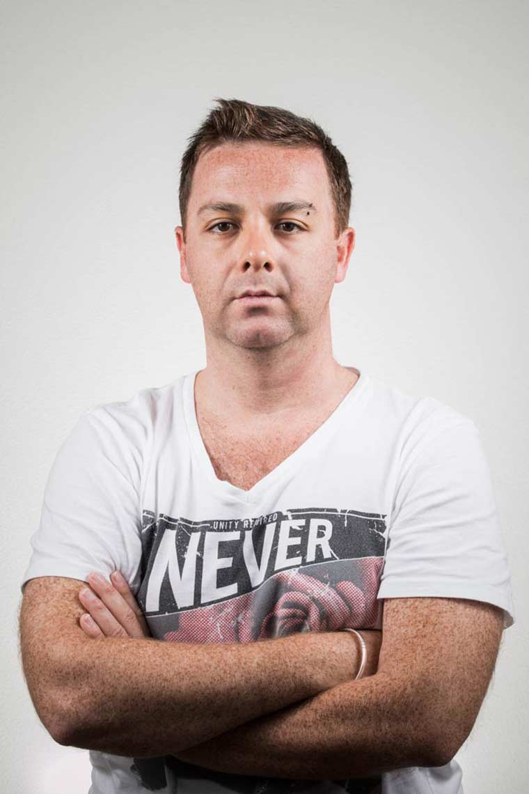 Felix Ossa - Symbiosis - Image of a man. Some parts of his face have been merged with those of another man