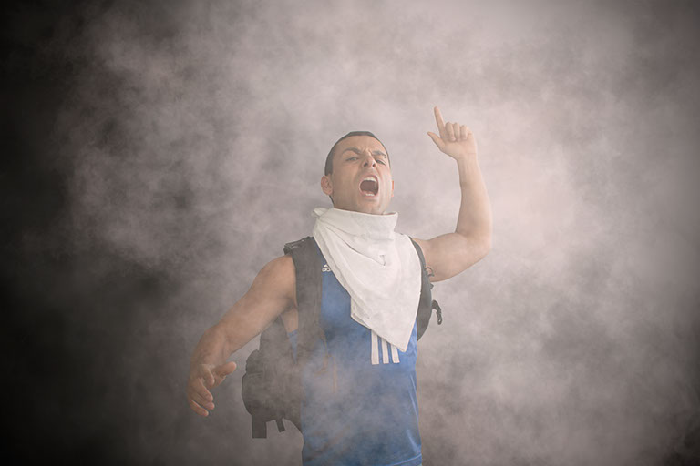 Felix Ossa - Unrest - Image of a public demonstration 